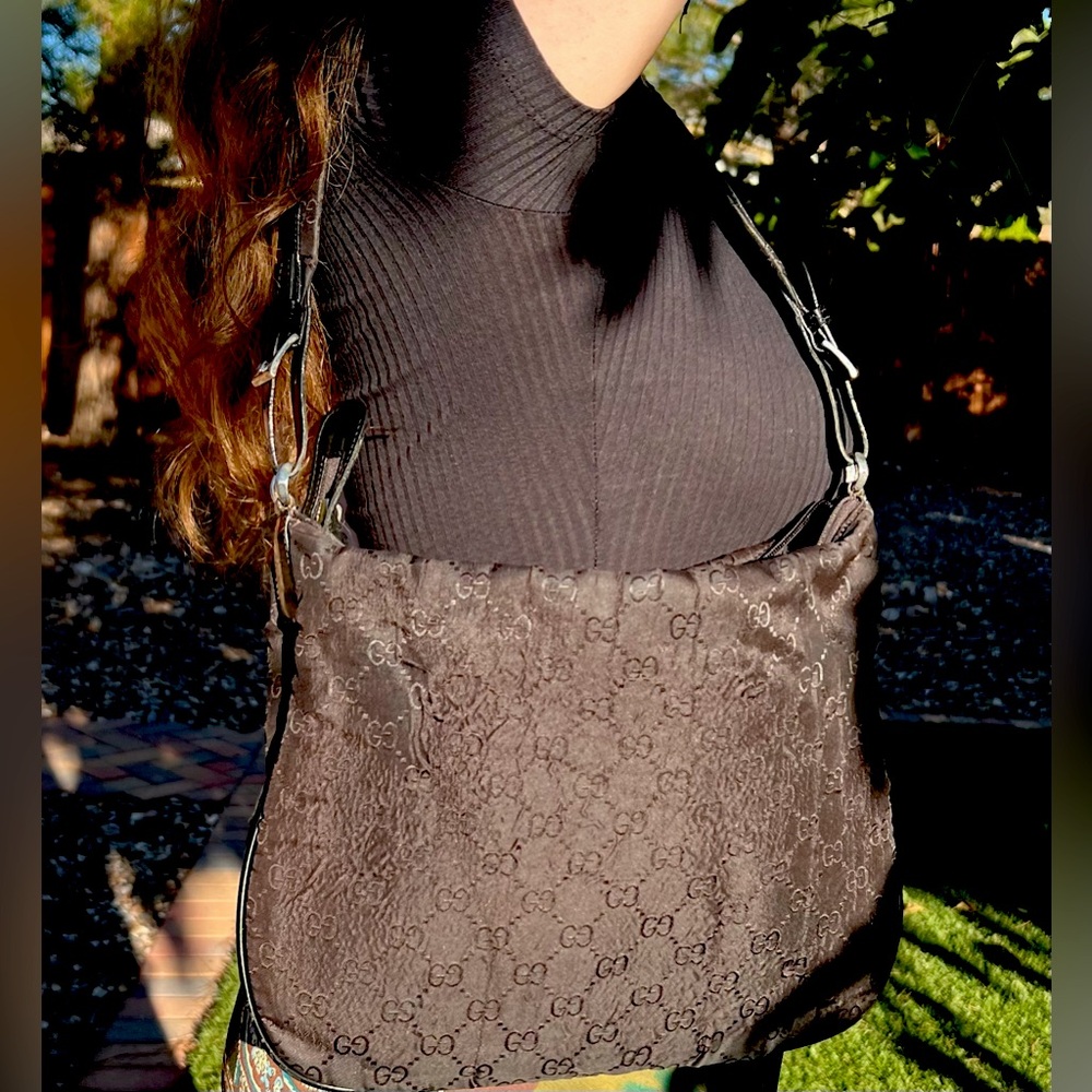 Black vintage Gucci bag